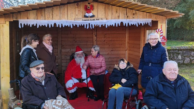 Actualité Résidence Bon Accueil marché de Noël à Touvois